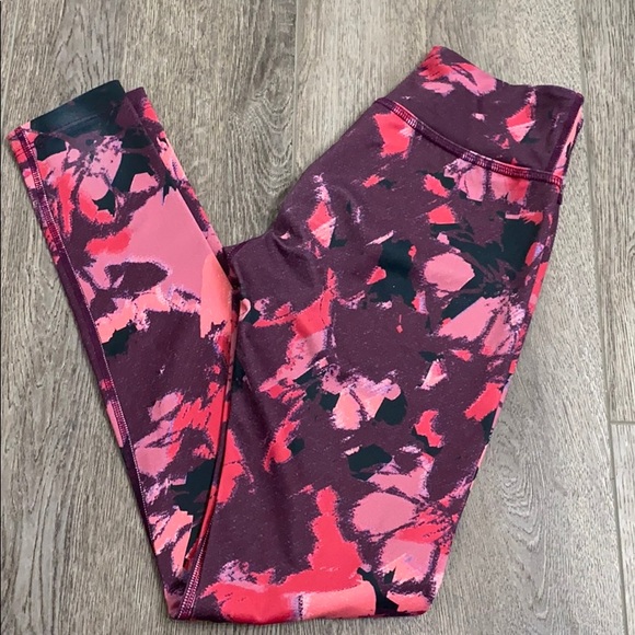 Beyond Yoga Dazed Floral Lux leggings - Picture 3 of 6